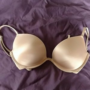 Push-up bra